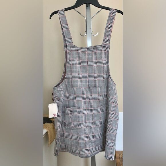 SO JUNIORS  PLAID OVERALL DRESS SIZE XL 4 POCKETS KNIT BUTTON STRAP - Picture 6 of 11
